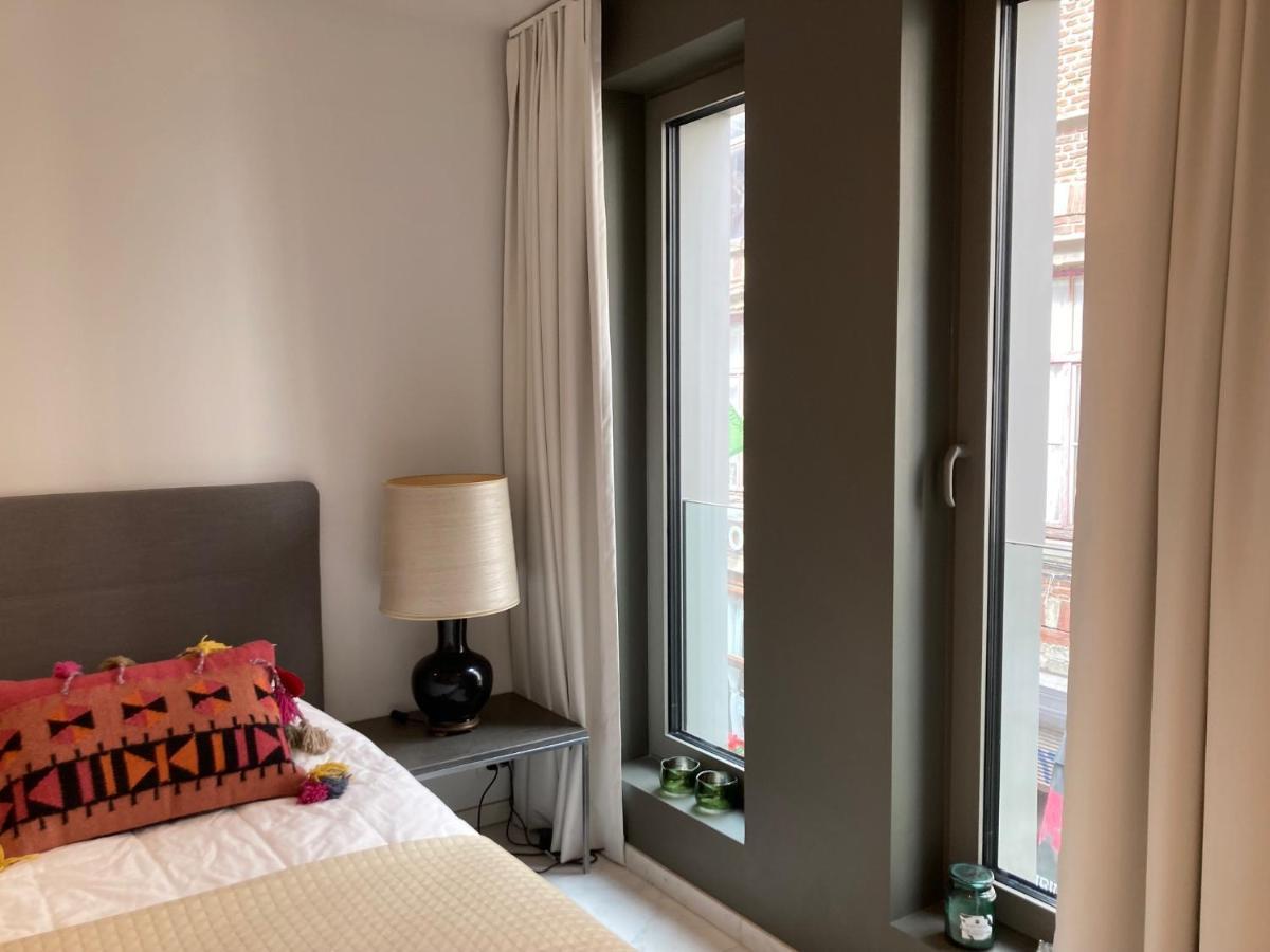 Apartment In The Heart Of Гент Екстер'єр фото